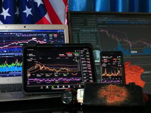 stock-market-gains-investment-6695489