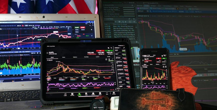 stock-market-gains-investment-6695489
